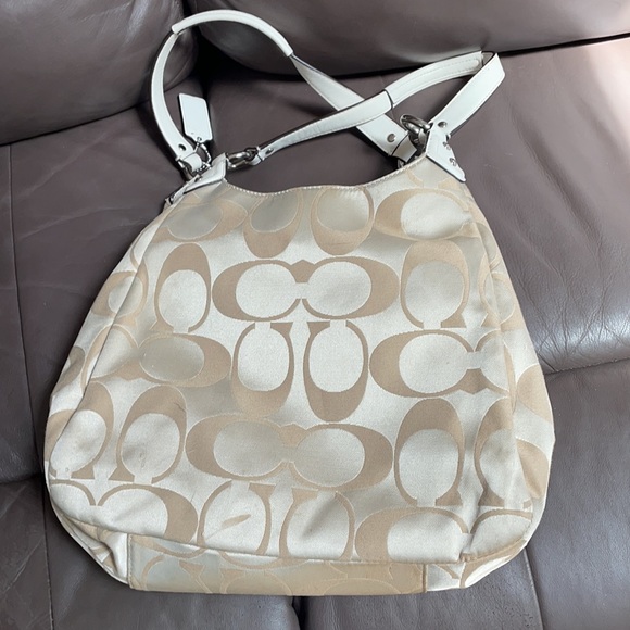 COACH Campbell Signature Hobo Handbag - Picture 2 of 6